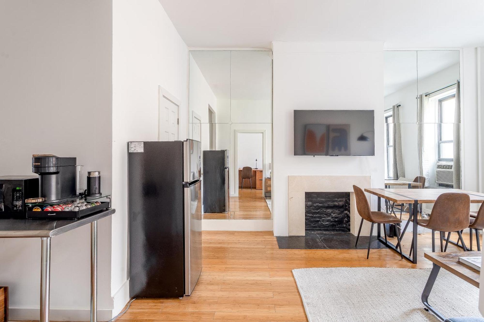 Location In Nyc! 1bd Steps From Park New York