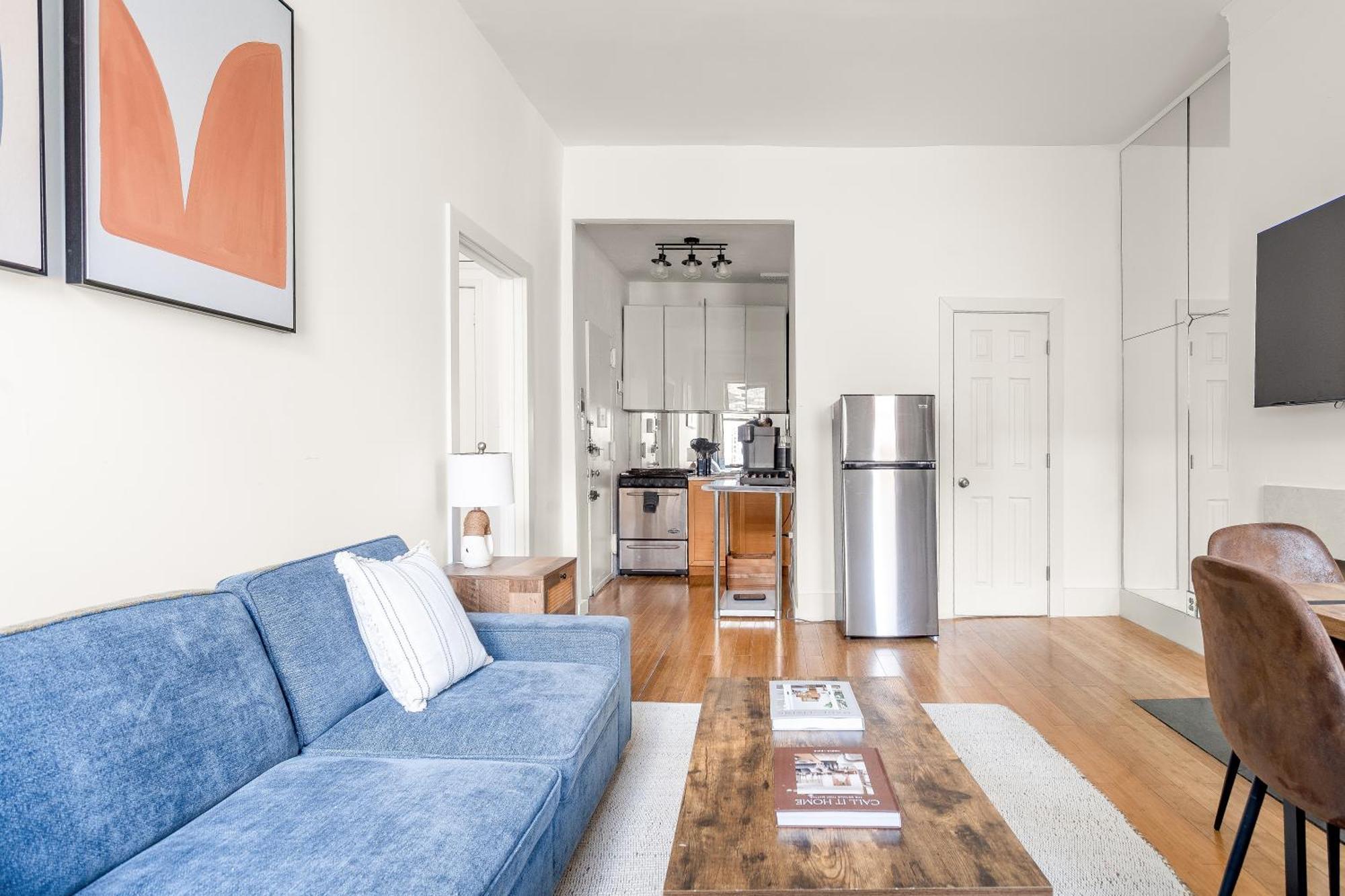 Location In Nyc! 1bd Steps From Park Apartment *